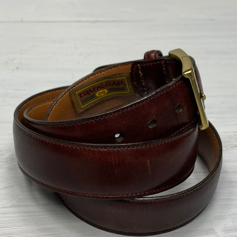 Trafalgar Cortina Belt Mens 36 Brown Leather Brass Buckle Handmade USA Dress 171